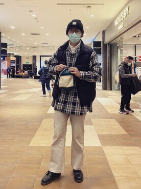 「plain-me（プレインミー）のアイテム（チノパンツ）」を使った、weiさん（メンズ・182cm）の春コーディネート