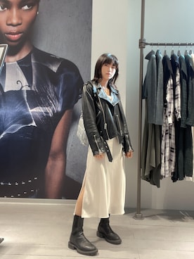 「ALLSAINTS（オールセインツ）のアイテム」を使った、ABBYさん（レディース・150cm）の冬コーディネート