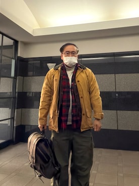 「アイテム（その他アウター、ベージュ系）」を使った、フラッシュさん（メンズ・170cm）の秋コーディネート