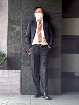 「BRIONI（ブリオーニ）のアイテム」を使った、フラッシュさん（メンズ・170cm）の秋コーディネート