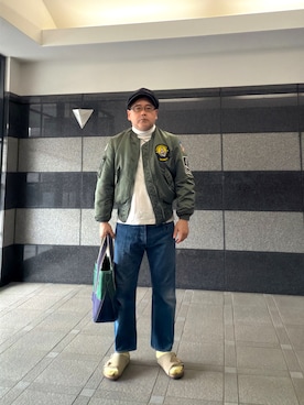 「アイテム（MA-1）」を使った、フラッシュさん（メンズ・170cm）の春コーディネート