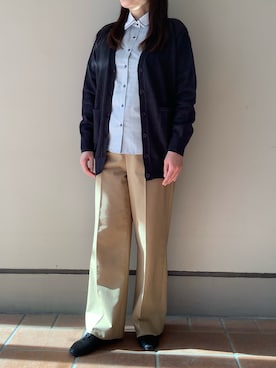 「アイテム（ビジネスシャツ）」を使った、BRICK HOUSE シャツ工房 長崎夢彩都店さん（レディース・162cm）の秋コーディネート