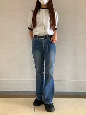 「TOKYO SHIRTS（トウキョウシャツ）の【吸水速乾】【COFREX】配色 ギャザー衿 ブラウス 五分袖 レディースデザインシャツ（シャツ/ブラウス、グレー系）」を使った、BRICK HOUSE シャツ工房 長崎夢彩都店さん（レディース・162cm）の夏コーディネート