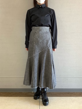 「アイテム（ビジネスシャツ）」を使った、BRICK HOUSE シャツ工房 長崎夢彩都店さん（レディース・158cm）の冬コーディネート