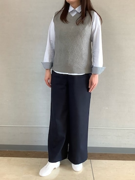 「アイテム（ビジネスシャツ）」を使った、BRICK HOUSE シャツ工房 長崎夢彩都店さん（レディース・162cm）の冬コーディネート