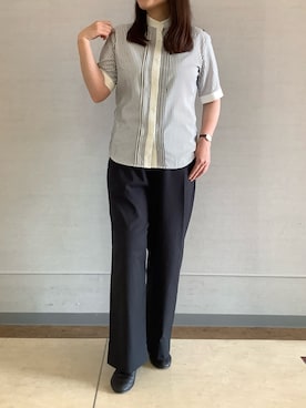 「TOKYO SHIRTS（トウキョウシャツ）の【吸水速乾】【COFREX】スタンド衿 ピンタック ブラウス 五分袖 レディースデザインシャツ（シャツ/ブラウス、グレー系）」を使った、BRICK HOUSE シャツ工房 長崎夢彩都店さん（レディース・162cm）の夏コーディネート