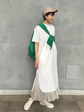 「CONVERSE TOKYO（コンバーストウキョウ）のアイテム（ワンピース/ドレス）」を使った、SARINAさん（レディース・168cm）の春コーディネート