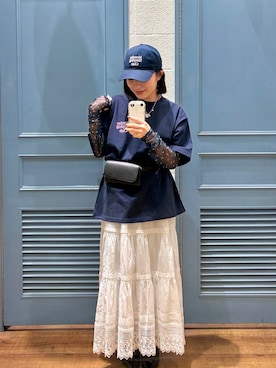 「LOWRYS FARM（ローリーズファーム）のアソートシアープルオーバーＬＳ　600772（Tシャツ/カットソー、ブルー系）」を使った、f u m iさん（レディース・153cm）の春コーディネート