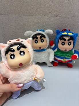 「LOWRYS FARM（ローリーズファーム）の【クレヨンしんちゃん】BIGぬいキーチャーム 826685/GOODS（キーホルダー、その他）」を使った、f u m iさん（レディース・153cm）の夏コーディネート