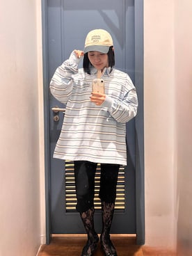 「LOWRYS FARM（ローリーズファーム）のレースハイソックス　583254（ソックス/靴下、ブラック系）」を使った、f u m iさん（レディース・153cm）の春コーディネート