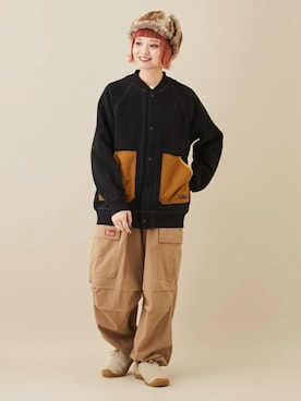 「アイテム（カーゴパンツ）」を使った、CUBE SUGARさん（レディース・155cm）の秋コーディネート