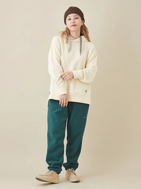 「カラー×コーデ」｜「アイテム（パーカー）」を使った、CUBE SUGARさん（レディース・156cm）の秋コーディネート