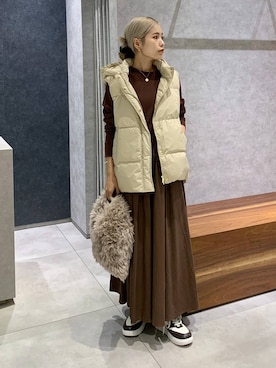 「アイテム（ダウンベスト）」を使った、nonko1996さん（レディース・155cm・20代）の秋コーディネート