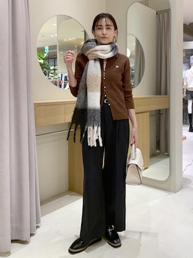 「VIS（ビス）のアイテム（トップス）」を使った、Etsukoさん（レディース・165cm）の冬コーディネート