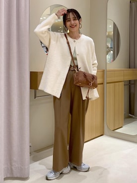 「アイテム（ボストンバッグ）」を使った、Etsukoさん（レディース・165cm・40代）の秋コーディネート