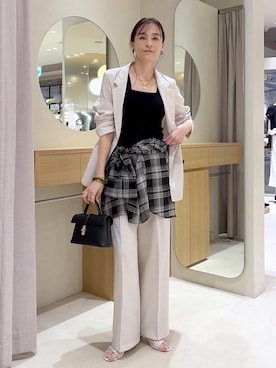 「Juze（ジュゼ）のアイスキューブヒールサンダル（サンダル、ホワイト系）」を使った、Etsukoさん（レディース・165cm）の夏コーディネート