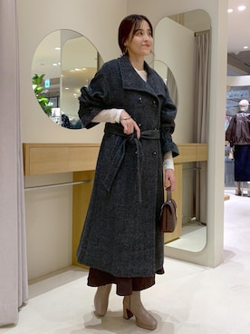 「アイテム（チェスターコート）」を使った、Etsukoさん（レディース・165cm）の秋コーディネート