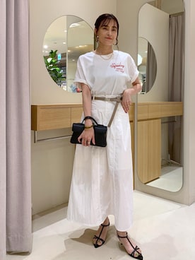 「アイテム（ベルト）」を使った、Etsukoさん（レディース・165cm・40代）の夏コーディネート
