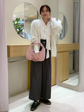 「アイテム（ローファー）」を使った、Etsukoさん（レディース・165cm・40代）の秋コーディネート