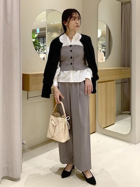 「VIS（ビス）のアイテム（パンツ）」を使った、Etsukoさん（レディース・165cm）の春コーディネート