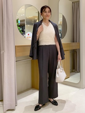 「アイテム（ニット/セーター）」を使った、Etsukoさん（レディース・165cm・40代）の夏コーディネート