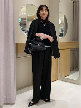 「アイテム（テーラードジャケット）」を使った、Etsukoさん（レディース・165cm・40代）の秋コーディネート