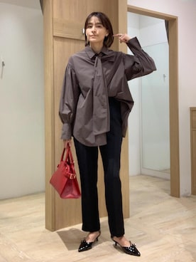 「VIS（ビス）のアイテム（イヤリング）」を使った、Etsukoさん（レディース・165cm）の秋コーディネート