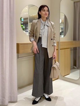 「アイテム（テーラードジャケット）」を使った、Etsukoさん（レディース・165cm・40代）の冬コーディネート