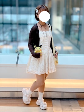 「アイテム（ジャンパースカート、ホワイト系）」を使った、ももたみさん（レディース・146cm）の秋コーディネート