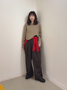 「KBF（ケイビーエフ）のアイテム（トップス）」を使った、河野楓佳さん（レディース・157cm）の秋コーディネート