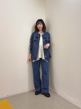 「KBF（ケイビーエフ）のアイテム（パンツ）」を使った、河野楓佳さん（レディース・157cm）の春コーディネート