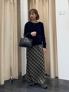 「KBF（ケイビーエフ）のシアーベロアシャーリングスリーブトップス（Tシャツ/カットソー）」を使った、河野楓佳さん（レディース・157cm）の秋コーディネート