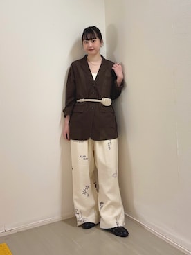 「KBF（ケイビーエフ）のアイテム（シューズ）」を使った、河野楓佳さん（レディース・157cm）の春コーディネート