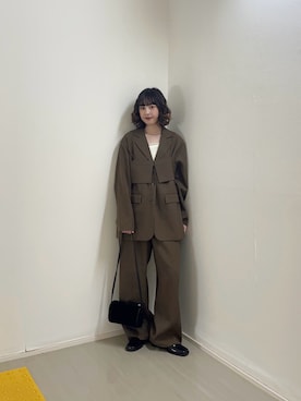 「アイテム（その他アウター）」を使った、河野楓佳さん（レディース・157cm）の秋コーディネート