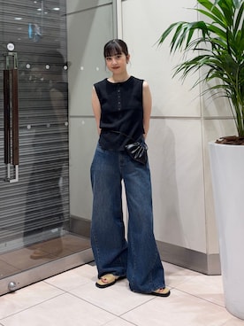 「KBF（ケイビーエフ）のワッフルヘンリーネックタンクトップ（タンクトップ、ブラック系）」を使った、河野楓佳さん（レディース・157cm）の夏コーディネート