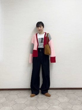 「アイテム（ボストンバッグ）」を使った、河野楓佳さん（レディース・157cm）の秋コーディネート