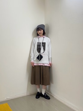 「アイテム（財布）」を使った、河野楓佳さん（レディース・157cm）の秋コーディネート