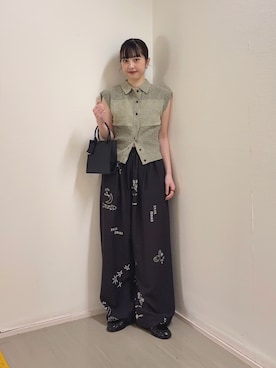 「KBF（ケイビーエフ）のアイテム（シューズ）」を使った、河野楓佳さん（レディース・157cm）の春コーディネート