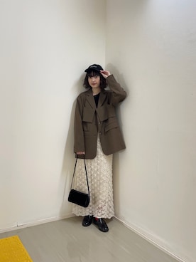 「アイテム（その他アウター、ブラウン系）」を使った、河野楓佳さん（レディース・157cm）の秋コーディネート