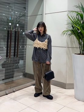 「アイテム（その他トップス）」を使った、河野楓佳さん（レディース・157cm）の秋コーディネート