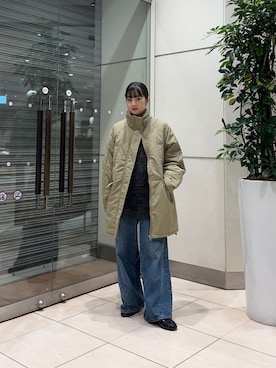 「アイテム（その他シューズ）」を使った、河野楓佳さん（レディース・157cm）の冬コーディネート