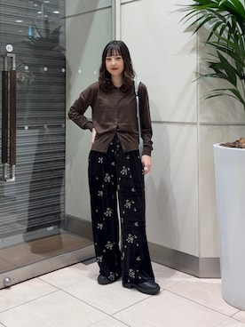 「KBF（ケイビーエフ）のアイテム（トップス）」を使った、河野楓佳さん（レディース・157cm）の秋コーディネート