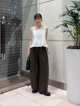 「KBF（ケイビーエフ）のアイテム（パンツ）」を使った、河野楓佳さん（レディース・157cm）の夏コーディネート