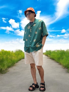 「アイテム（トップス）」を使った、tanaさん（メンズ・172cm）の夏コーディネート