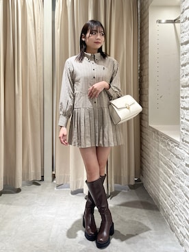 「アイテム（ワンピース/ドレス、ベージュ系）」を使った、misakiさん（レディース・163cm）の秋コーディネート