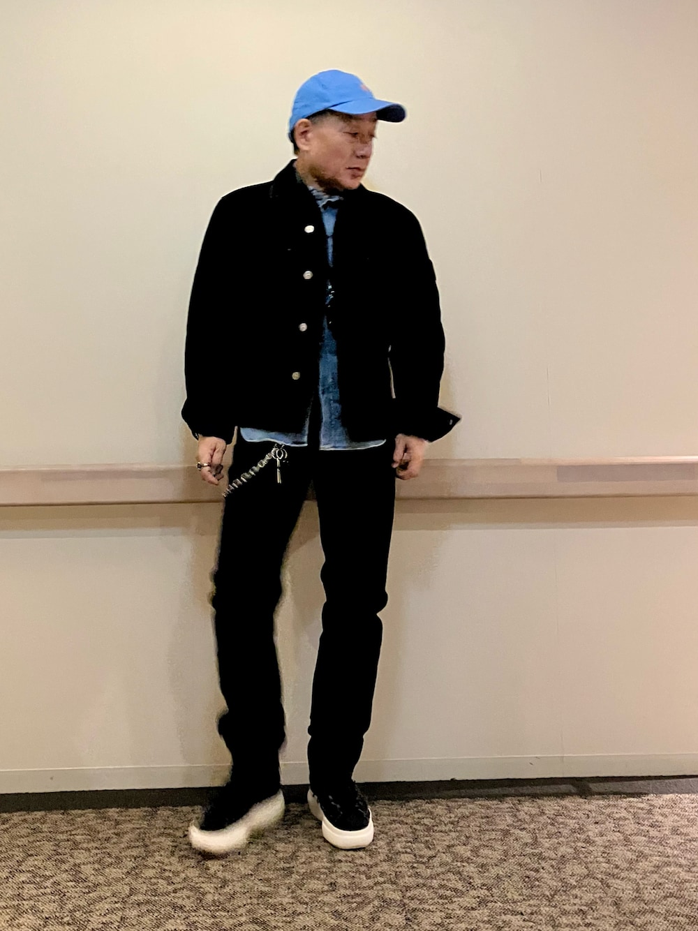 ジャケット・アウター Stone  Denim denim jacket セール】シャイニーストーンラメデザインデニムジャケット（デニム