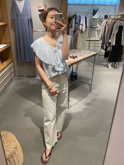 《程よいルーズ感》《旬のスタイリングに》ワイドデニムパンツ