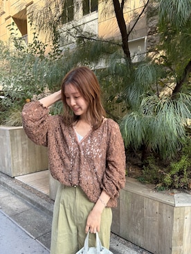 シルバー系のアイテムを使った「パールネックレス」の人気