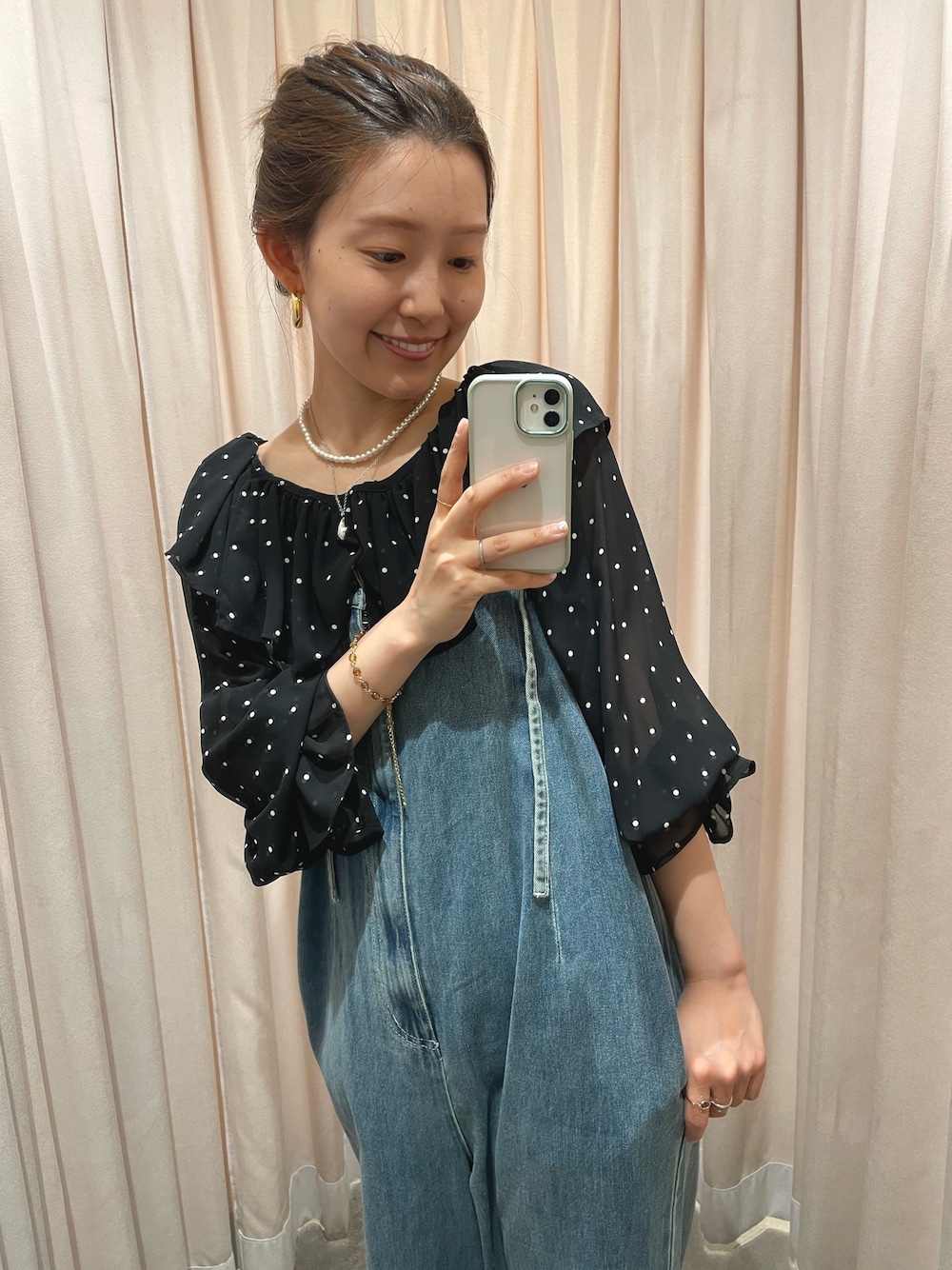 「サンダル、ゆるコーデ、夏服、夏コーデ、最近のいい感じコーデ、大人ガーリー、カジュアルスタイル、大人かわいい、サロペット、デニムサロペット、デニム、デニムコーデ、楽チンコーデ、骨格ナチュラル、SHENERY」｜「SHENERYの《インフルエンサー＠tsuru00コラボ》デニムサロペット（サロペット/オーバーオール、ブルー系）」を使った、idate_159cmさん（骨格ナチュラル・レディース・159cm）の夏コーディネートの1枚目の写真