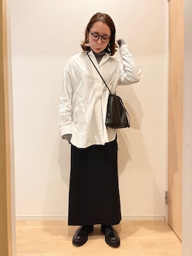 「ノーカラーシャツ」｜「アイテム（ブーツ）」を使った、KANさん（レディース・156cm）の冬コーディネート